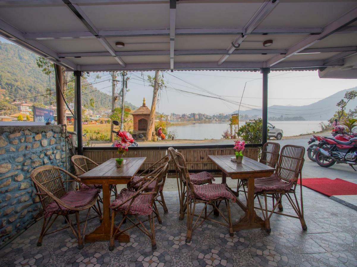 Hotel Fewa Corner & Restro Pokhara Exterior photo